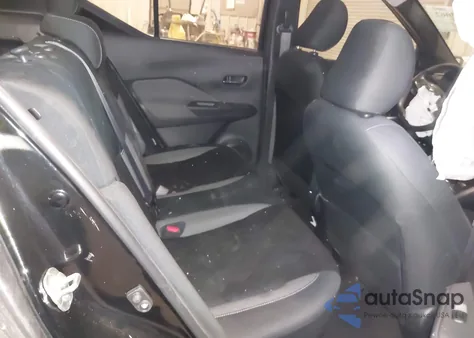 2020 Nissan Kicks Sv Xtronic Cvt from USA, damaged, VIN 3N1CP5CV8LL549288